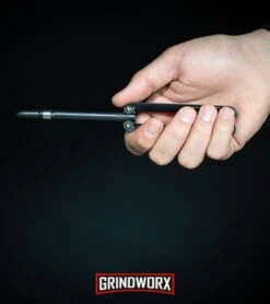 BaliYo By Spyderco Butterfly Pen Flipper Orange/Blue 9 BaliYo By Spyderco Butterfly Pen Flipper Orange/Blue -Gerber Knives Store BaliYo by Spyderco Pen Butterfly Flipper Black BHQ 4501 kp in hand web large